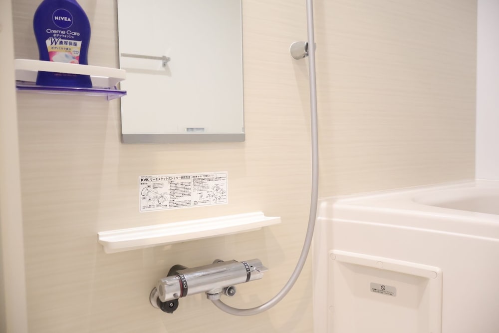 B303.403 バスルーム0 | Everynet Shinjuku by Tranova