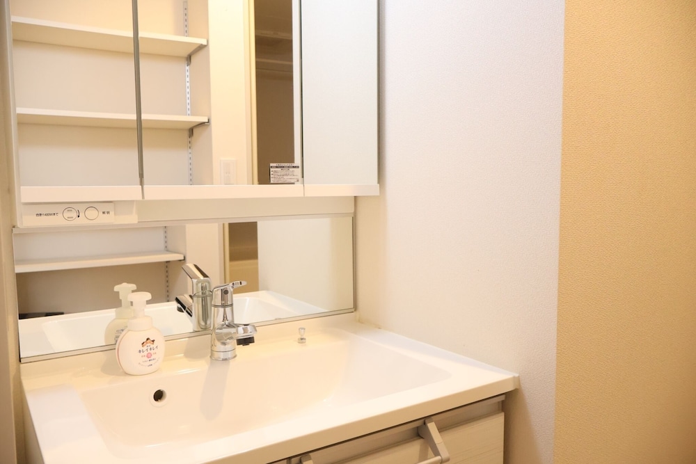 403/Non-smoking/2ppl 客室の設備とサービス1 | Everynet Shinjuku by Tranova