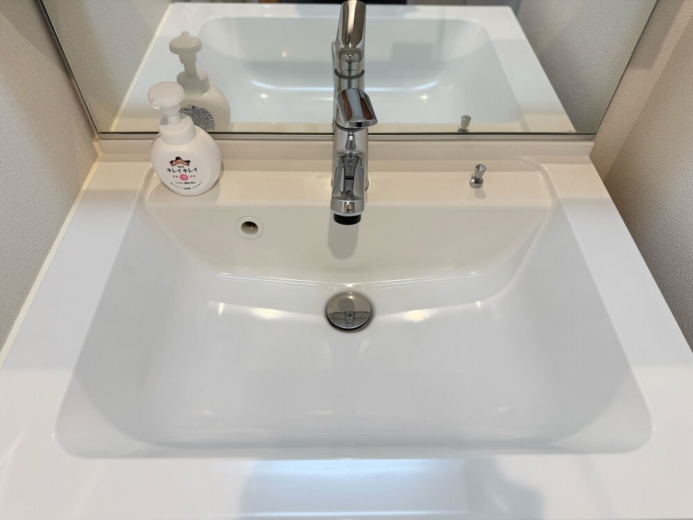 401 バスルーム0 | Everynet Shinjuku by Tranova