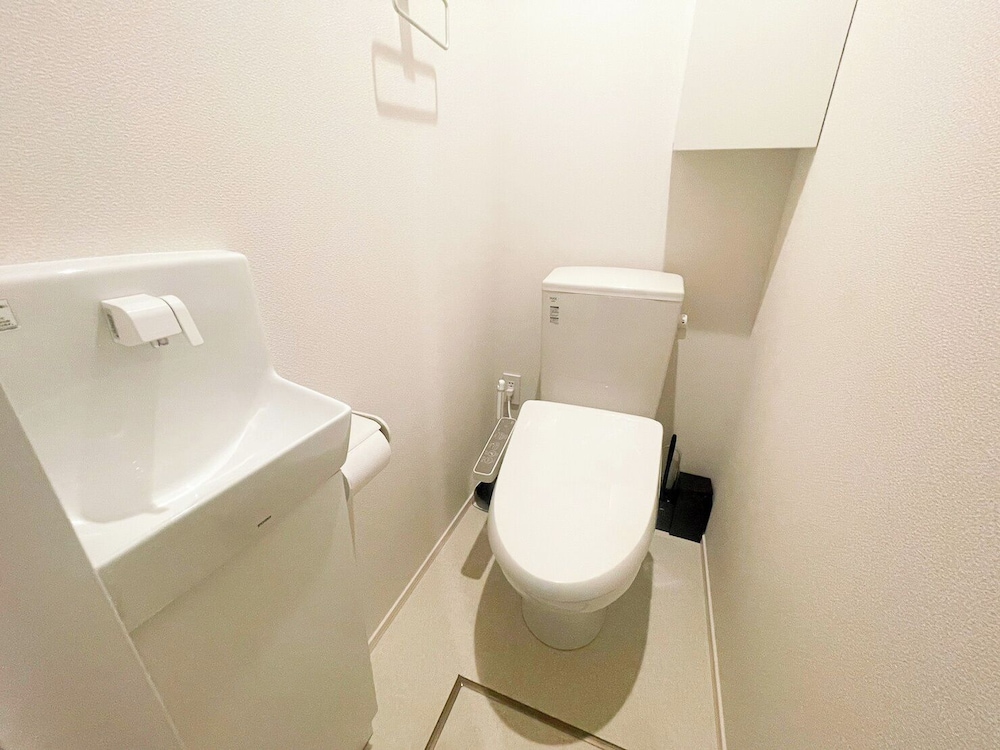 101/2名収容 禁煙 客室の設備とサービス0 | Everynet Shinjuku by Tranova