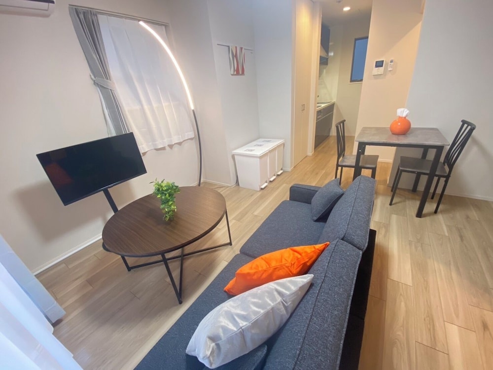 202 (3p) リビング エリア6 | Everynet Shinjuku by Tranova