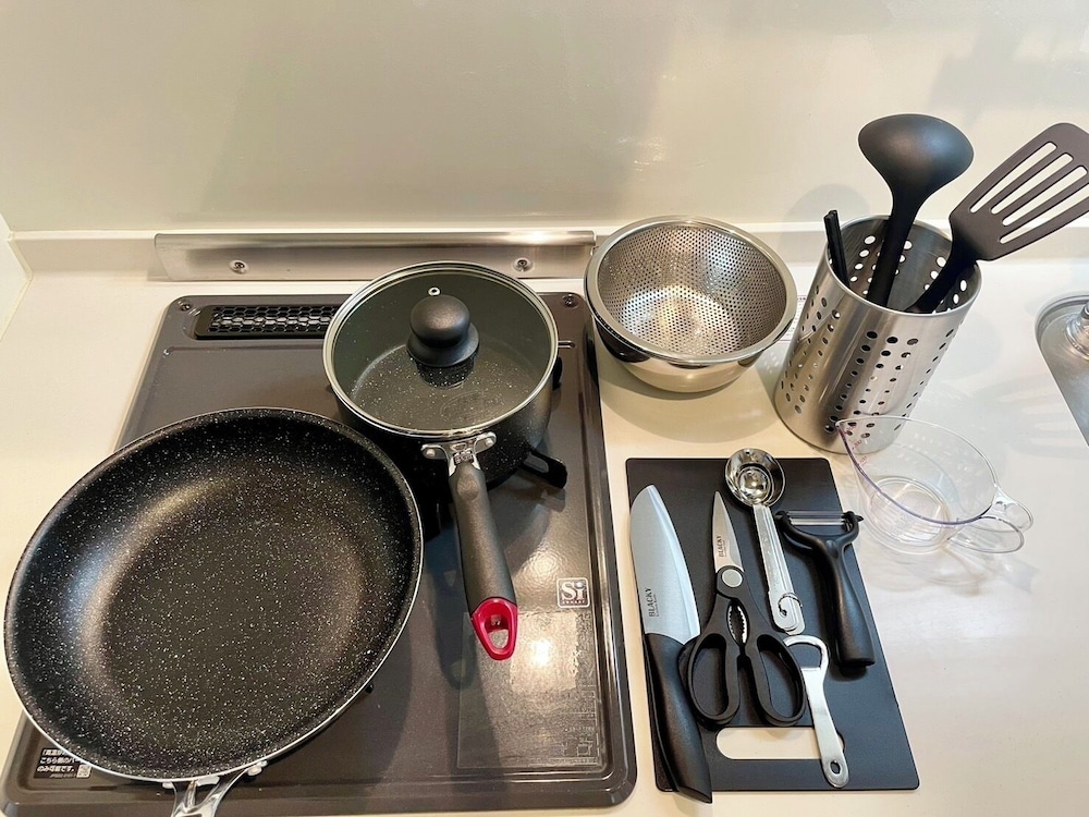 102 専用キッチン3 | Everynet Shinjuku by Tranova