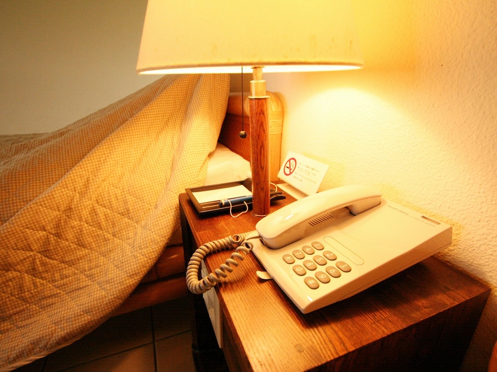 スーペリア ツインルーム パーシャル オーシャン ビュー 客室1 | ヴィラうなりざき