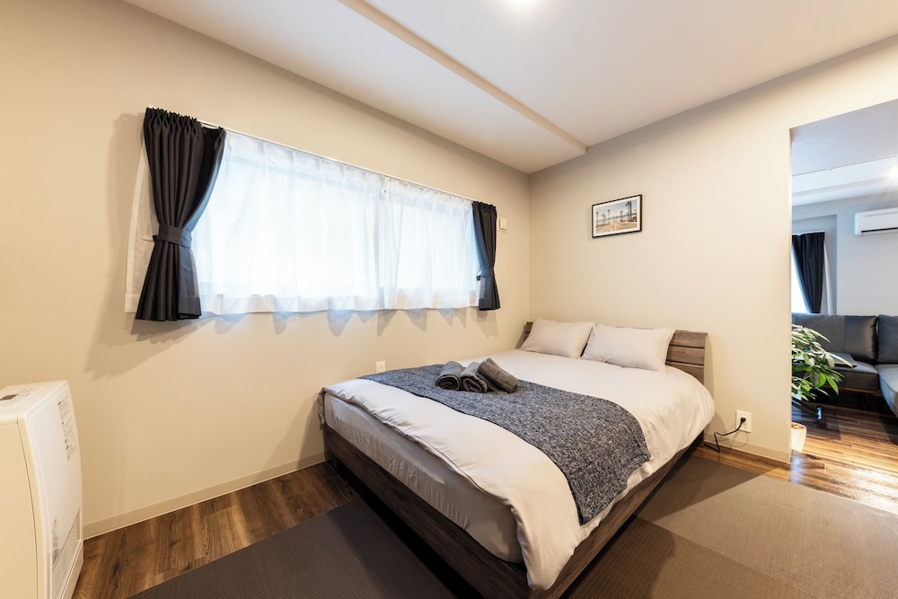 ベーシック アパートメント 客室2 | NOBLE