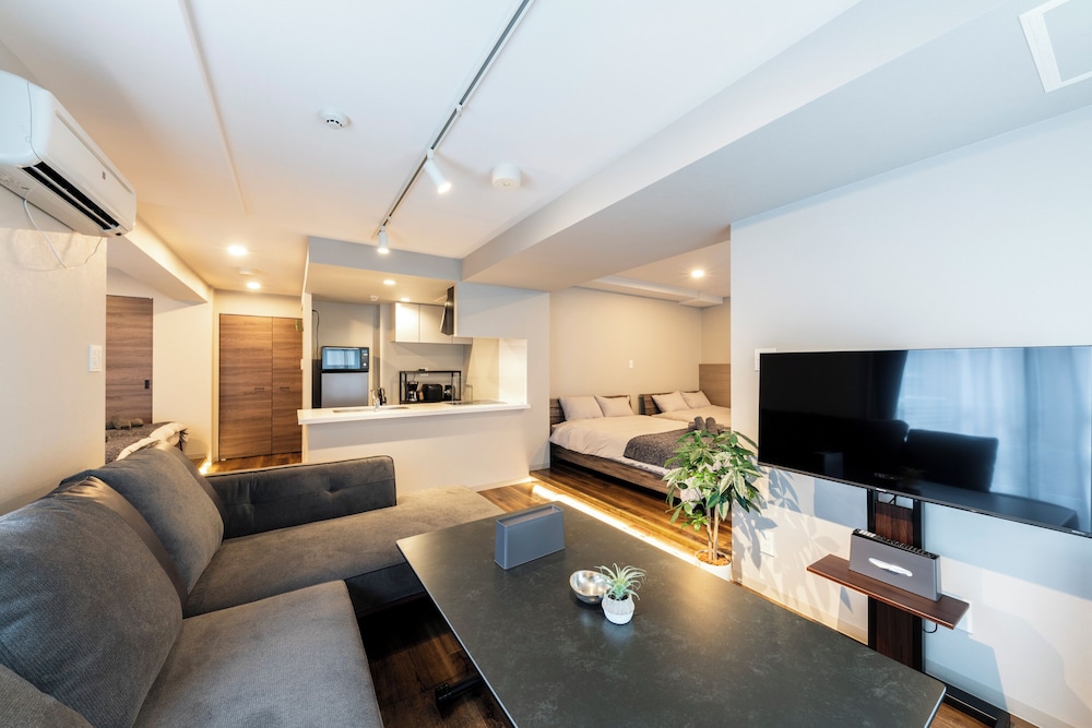 ベーシック アパートメント リビング エリア6 | NOBLE