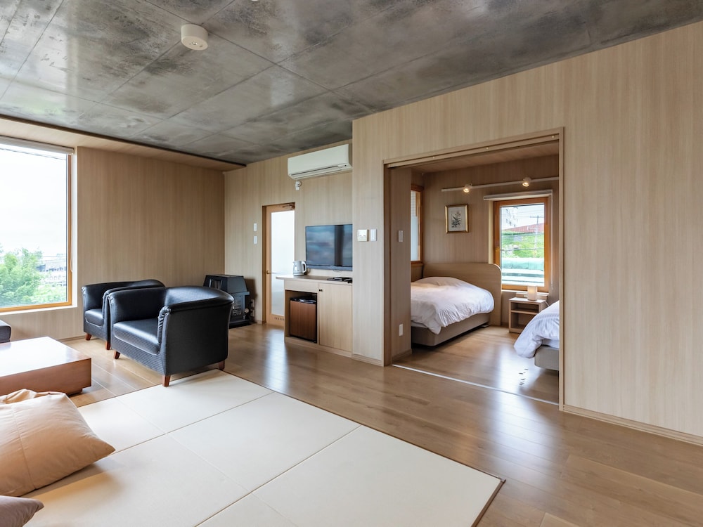 パノラマスイート (セミダブル2台) 禁煙 客室8 | Tabist海宝樓 小樽