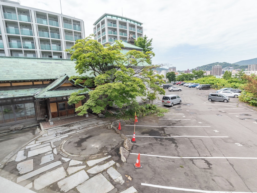 パノラマスイート (セミダブル2台) 禁煙 客室11 | Tabist海宝樓 小樽