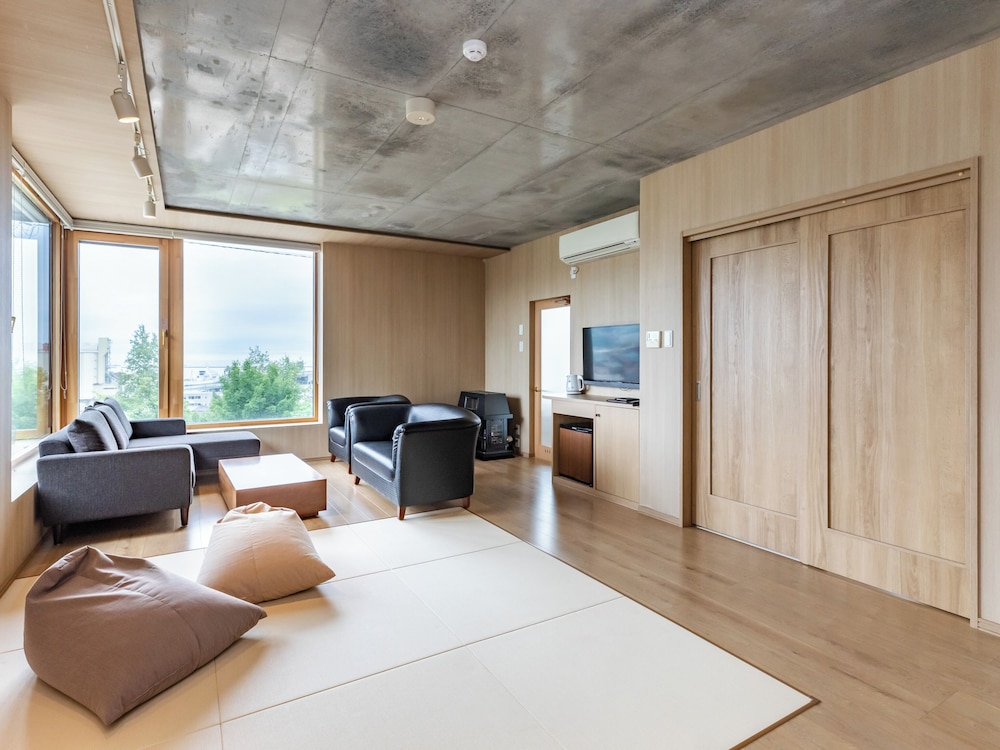 パノラマスイート (セミダブル2台) 禁煙 客室4 | Tabist海宝樓 小樽