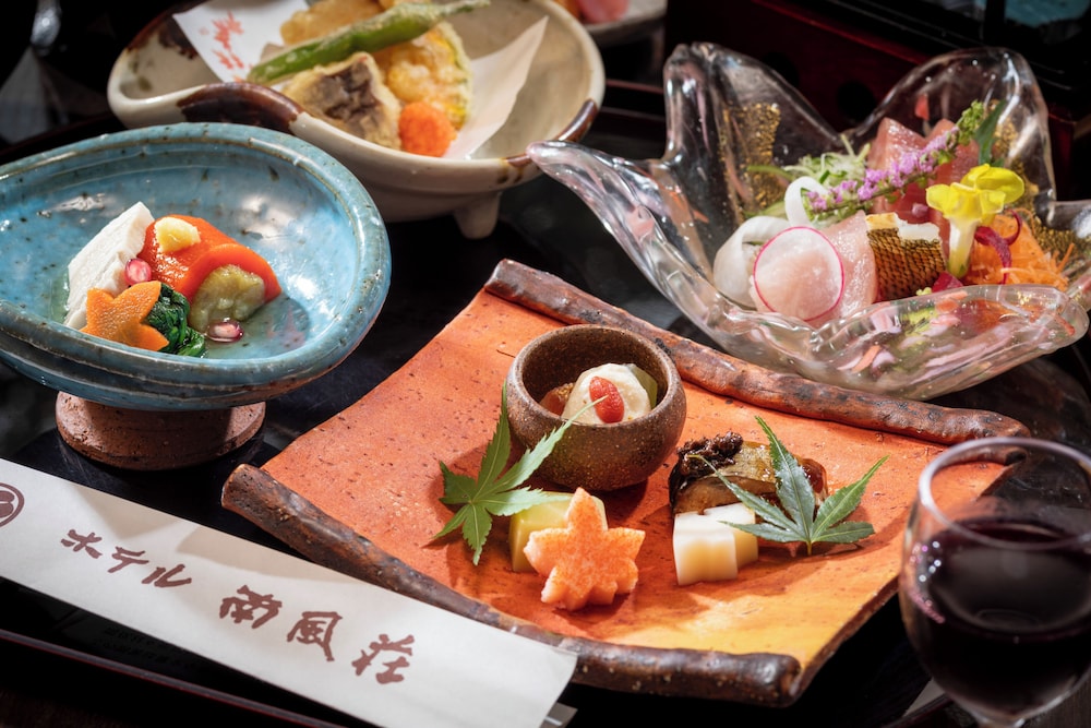 スタンダード和室 禁煙 客室4 | ホテル南風荘