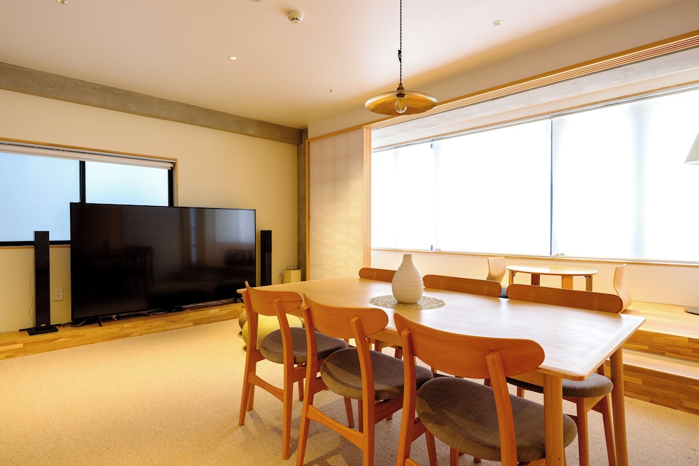 2F -Fusuma- リビング エリア4 | M/W HOTEL
