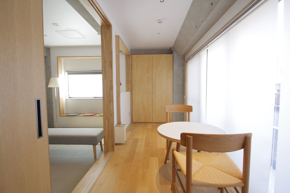 4F -Tsuzukima- リビング エリア0 | M/W HOTEL