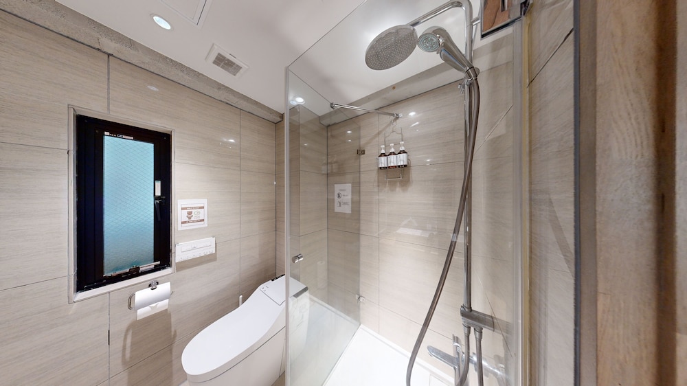 5F -Engawa + Rooftop Terrace- バスルーム3 | M/W HOTEL