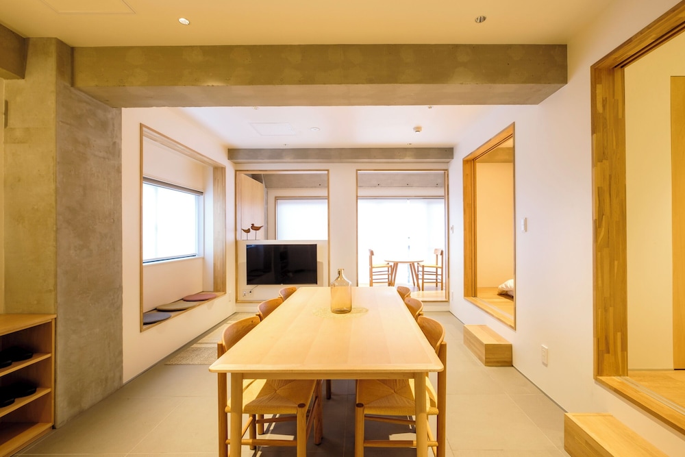 4F -Tsuzukima- リビング エリア11 | M/W HOTEL