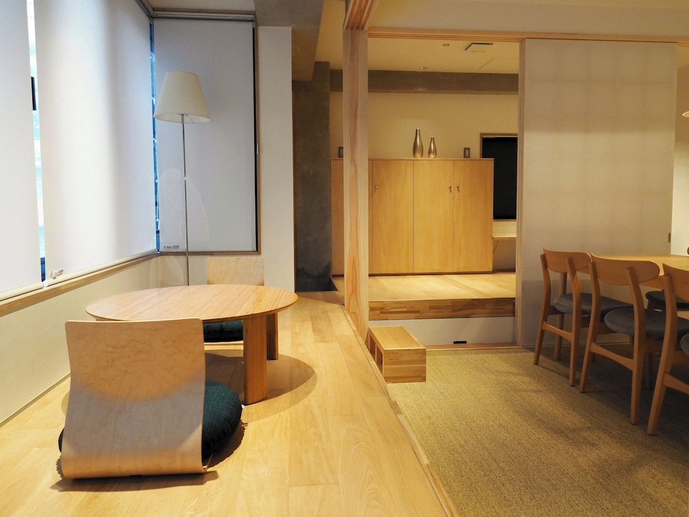 2F -Fusuma- リビング エリア0 | M/W HOTEL