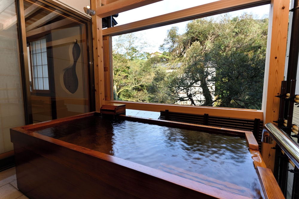 コンフォート ツインルーム バルコニーからの眺望0 | みやこわすれの宿 こおろぎ楼