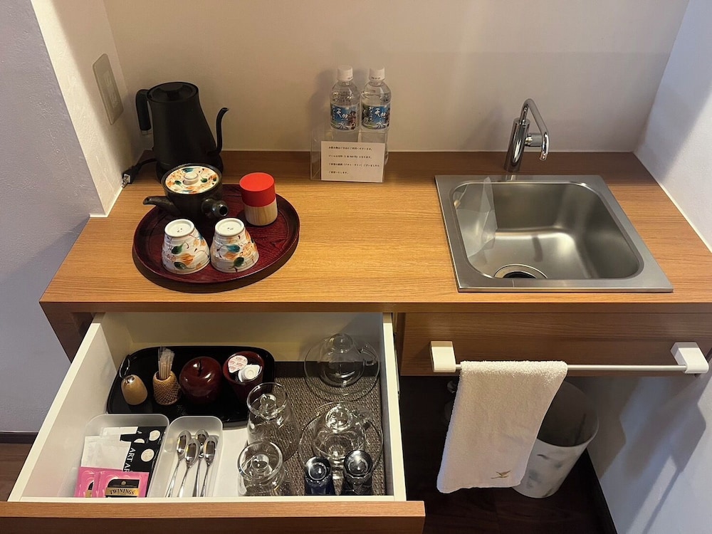 コンフォート ツインルーム 専用キッチン0 | みやこわすれの宿 こおろぎ楼