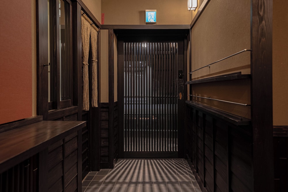 内部エントランス1 | Saju Kyoto 茶住京都