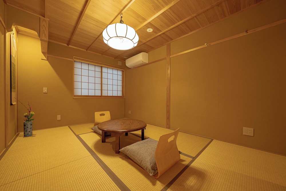 スタンダード トリプルルーム 客室4 | Saju Kyoto 茶住京都