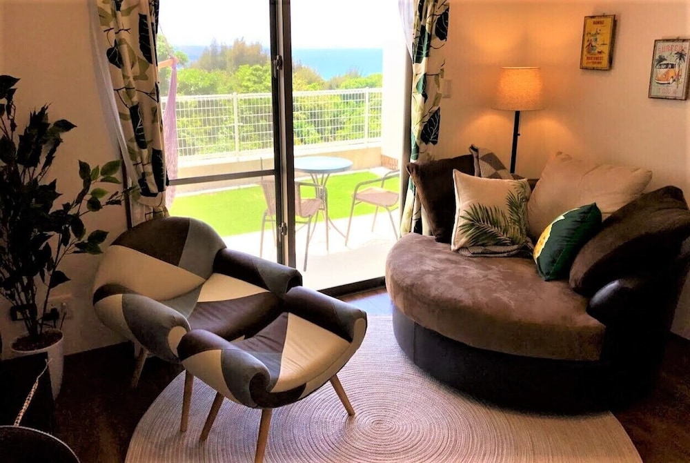 1LDK テラス付き 禁煙 リビング エリア0 | 美ら海テラス