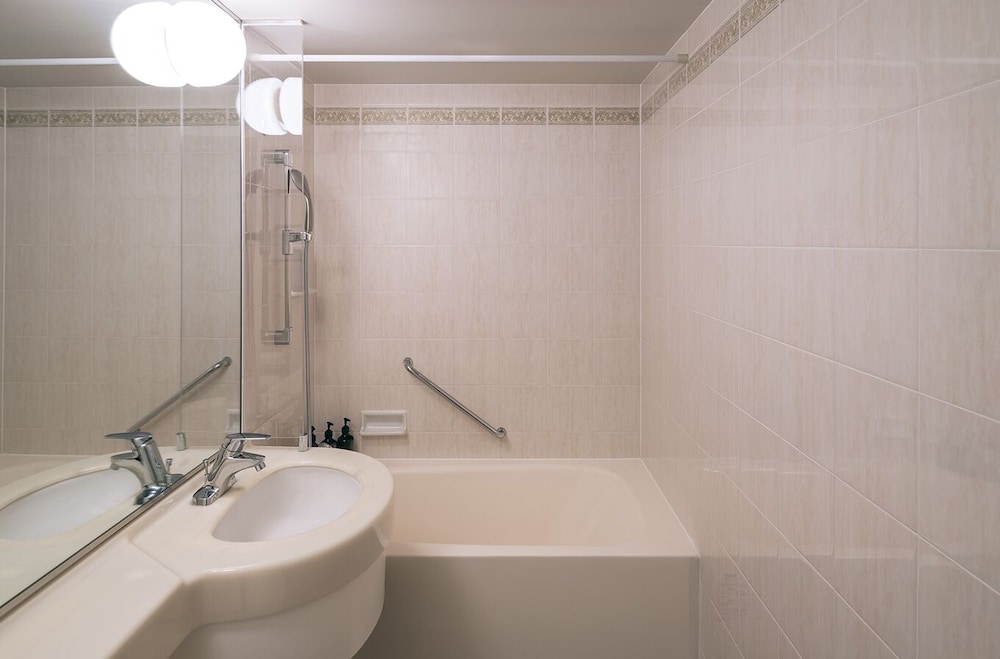 スタンダード ツインルーム 禁煙 (10時チェックアウト) バスルーム0 | ザ マーク グランド ホテル