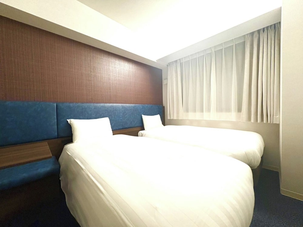 ベーシック ツインルーム シティビュー 客室4 | ホテルジャパネスク京都駅 ZEQUU ANNEX