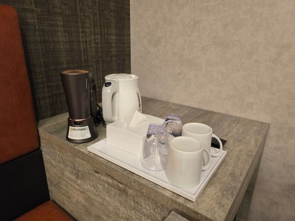 ベーシック ツインルーム シティビュー 客室2 | ホテルジャパネスク京都駅 ZEQUU ANNEX