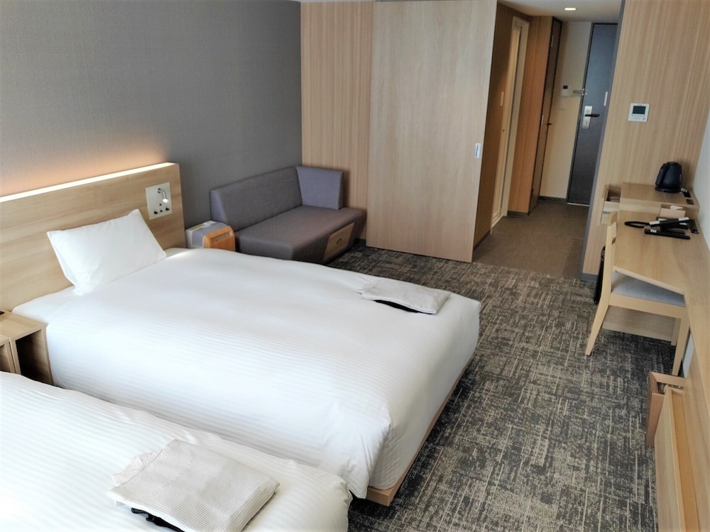 タワービューツイン 禁煙 客室4 | アルアホテル京都