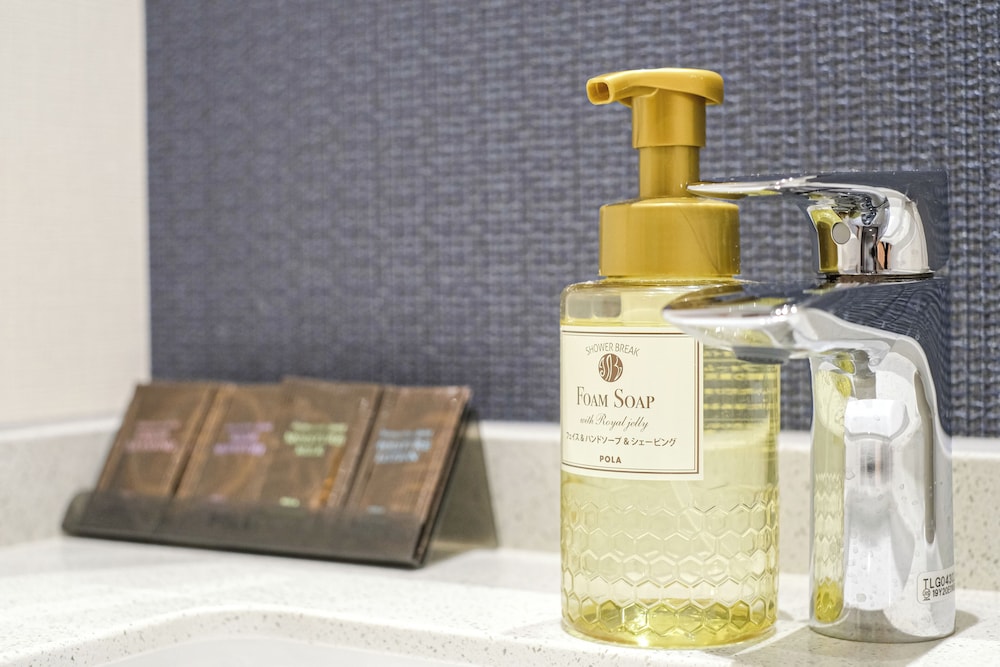 スタンダード ダブルルーム クイーンベッド 1 台 禁煙 専用バスルーム 客室10 | アルアホテル京都