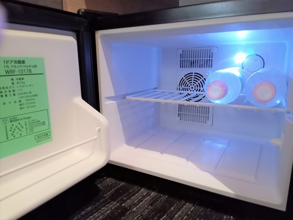 スタンダード ダブルルーム クイーンベッド 1 台 禁煙 専用バスルーム 客室2 | アルアホテル京都