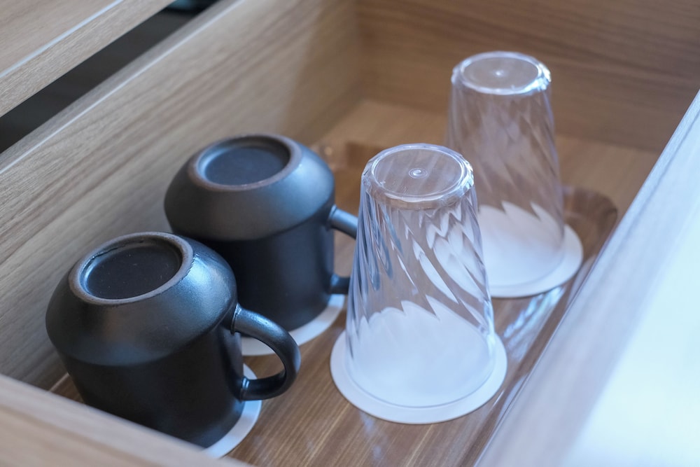 スタンダード ダブルルーム クイーンベッド 1 台 禁煙 専用バスルーム 客室12 | アルアホテル京都