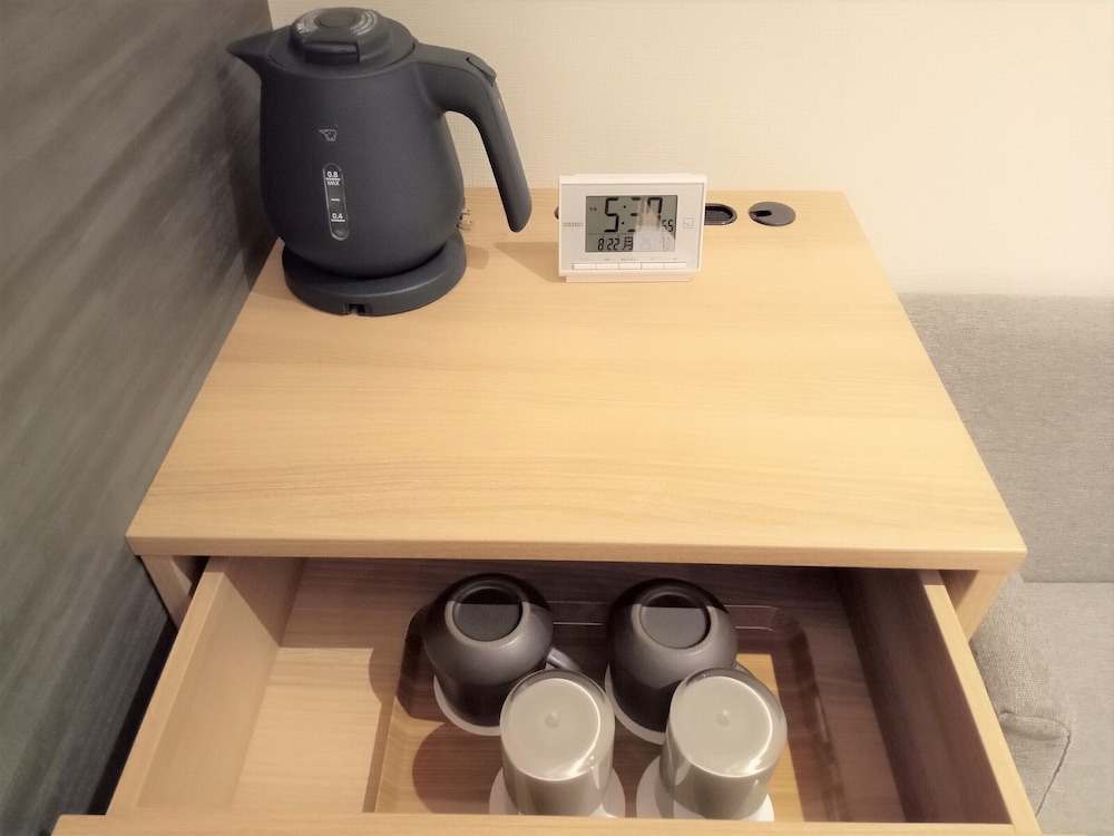 スタンダード ダブルルーム クイーンベッド 1 台 禁煙 専用バスルーム 客室4 | アルアホテル京都