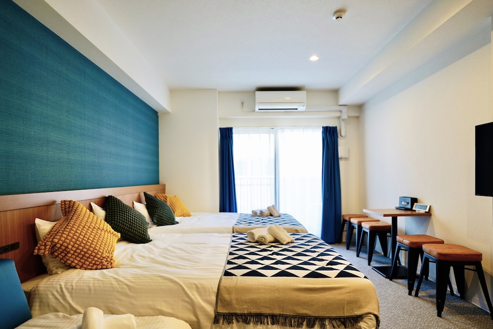 スイート ベッド (複数台) 禁煙 客室3 | 住一難波南新今宮店