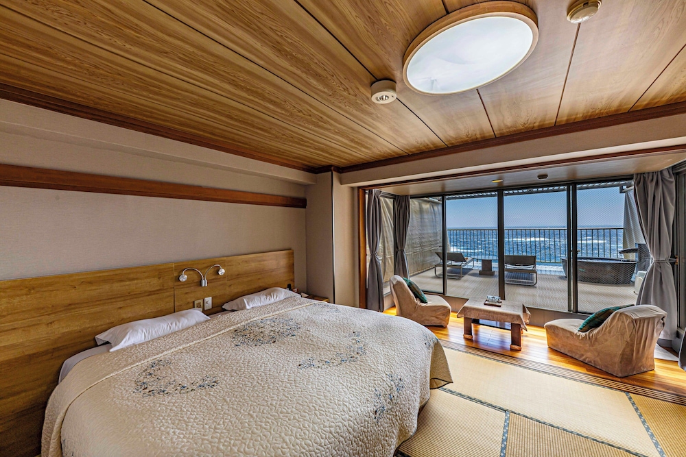 本館303〜305オーシャンビュー和洋室　露天風呂付 禁煙 | 博海温泉ホテル