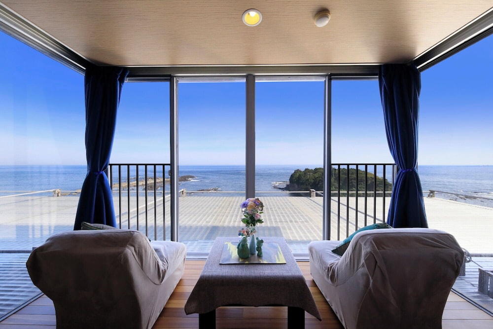 本館402〜404オーシャンビュー和洋室　ツインベッド 禁煙 客室7 | 博海温泉ホテル