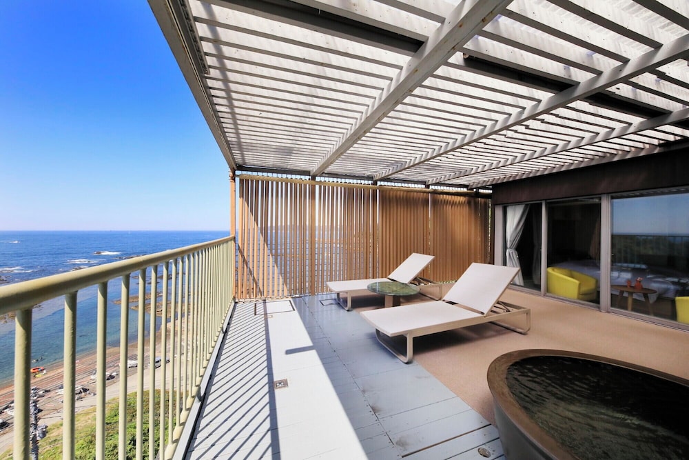 本館302オーシャンビュー洋室ツインベッド　露天風呂付 禁煙 客室3 | 博海温泉ホテル