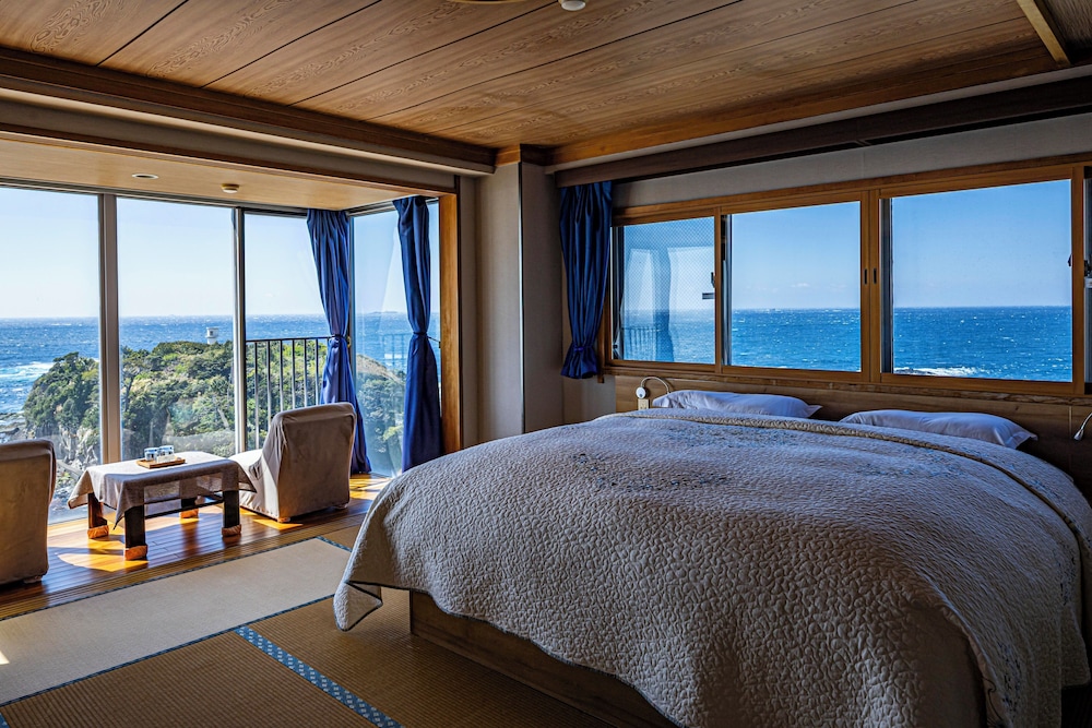 本館501、601オーシャンビュー和室12畳　次の間付 禁煙 客室14 | 博海温泉ホテル