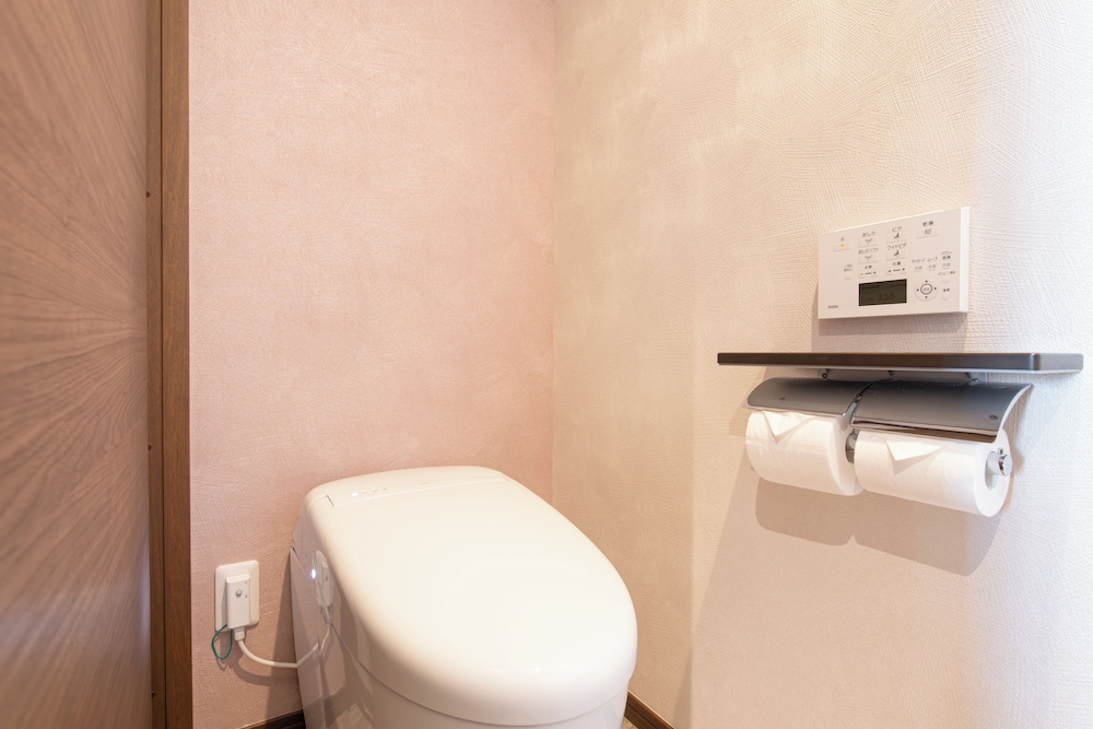 和室12畳 バス・トイレ付 禁煙 客室2 | 玄海旅館