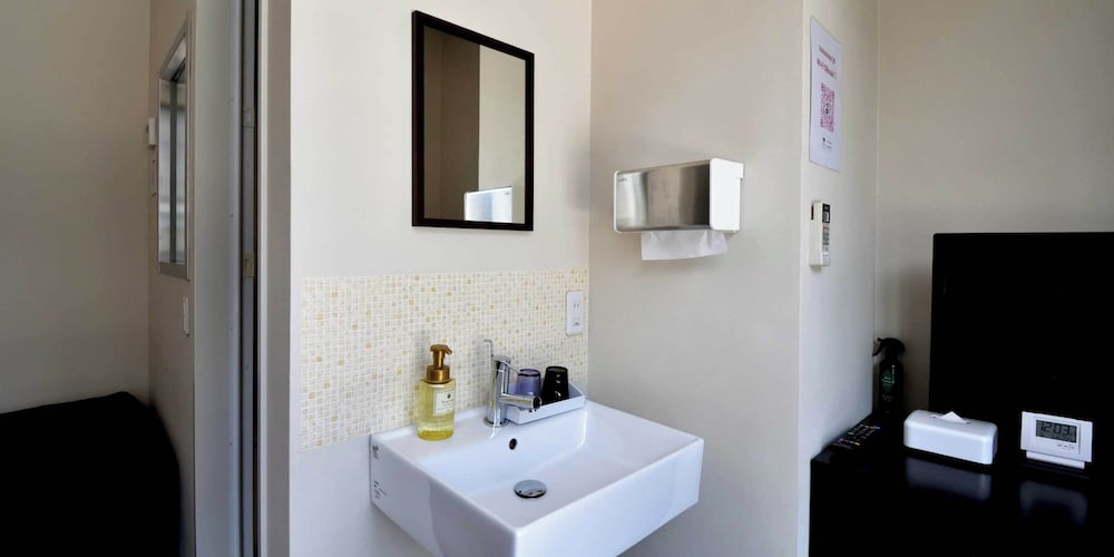 デラックス ツインルーム 客室7 | 井筒ホテル 京都 河原町三条