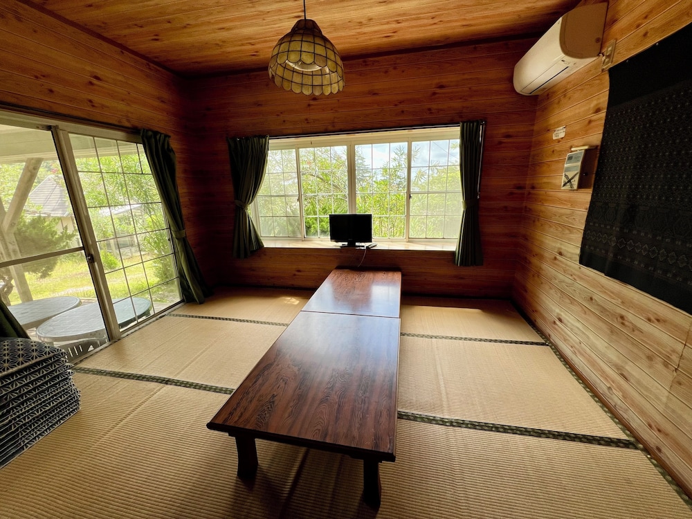 客室1 | レンタルコテージ　サントロペ