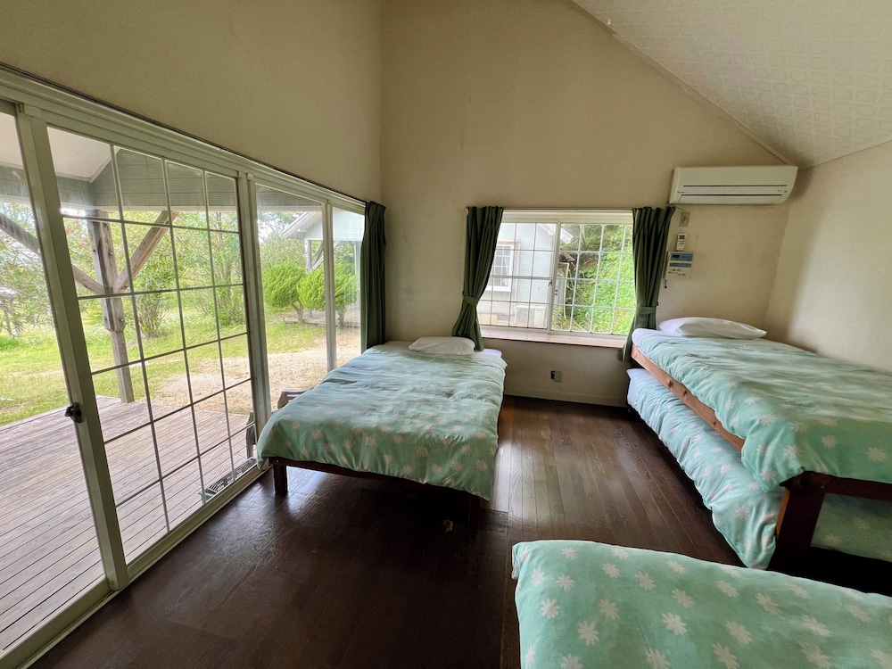 ベーシック コテージ バルコニー オーシャンビュー 客室6 | レンタルコテージ　サントロペ