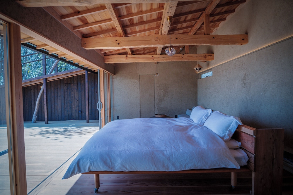 パノラミック ダブルルーム 客室2 | 千年オリーブテラス for your wellness