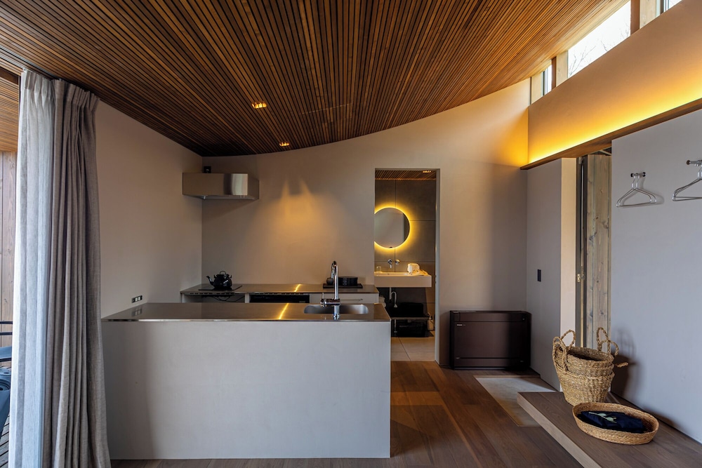 デラックス トリプルルーム 禁煙 シービュー 専用キッチン0 | 千年オリーブテラス for your wellness