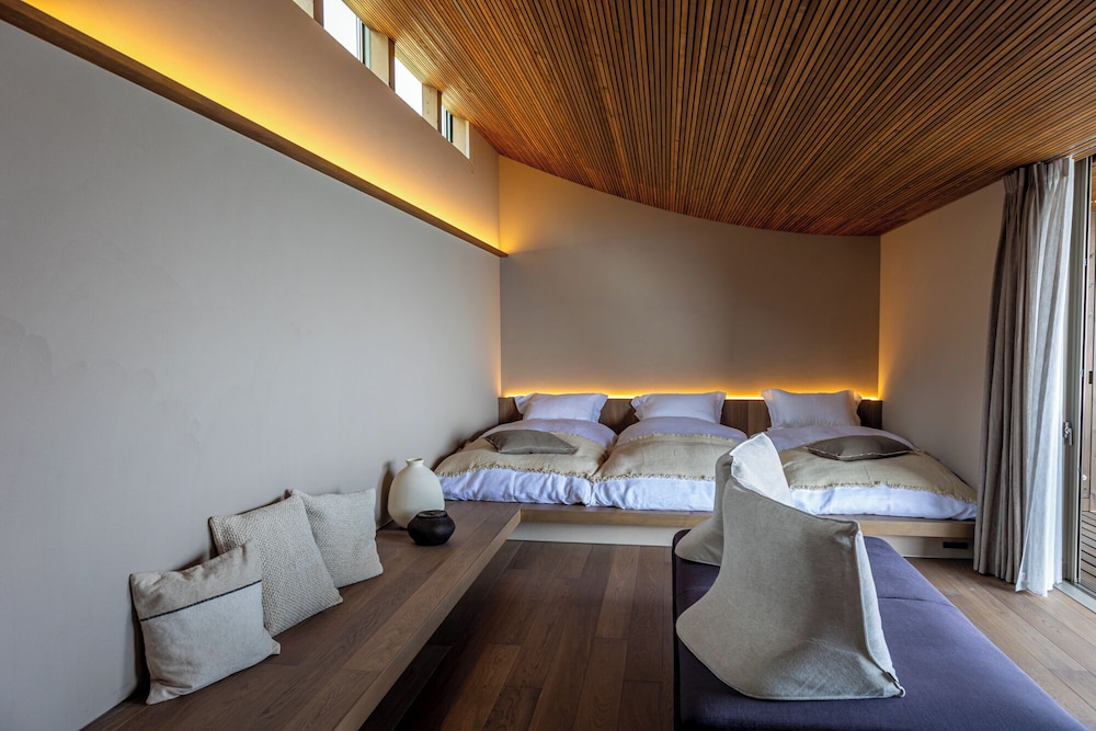 デラックス トリプルルーム 禁煙 シービュー | 千年オリーブテラス for your wellness