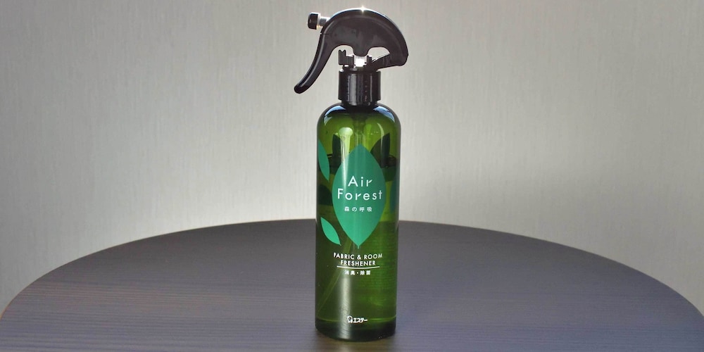 デラックス ツインルーム リバービュー 客室の設備とサービス1 | 井筒ホテル 高瀬川別邸