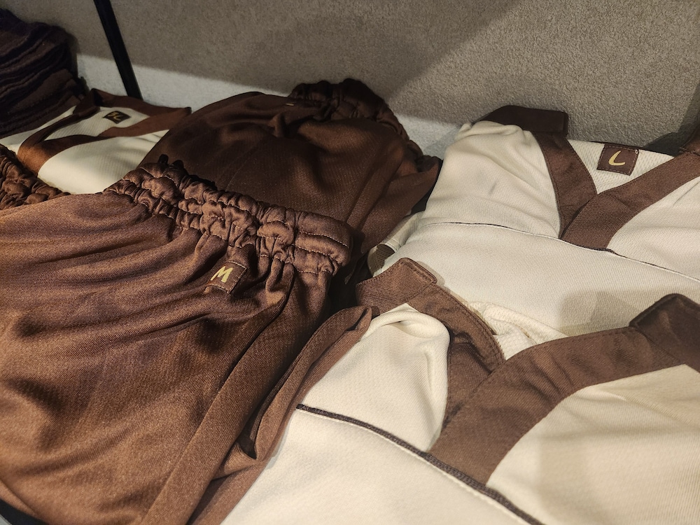 スタンダード ダブルカプセルルーム (1 名様利用) 禁煙 共用バスルーム 客室の設備とサービス1 | HOTEL GALAXY POD