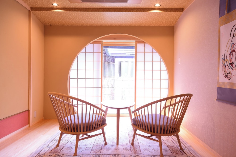 デラックス ツインルーム 客室4 | 高野山 宿坊 桜池院