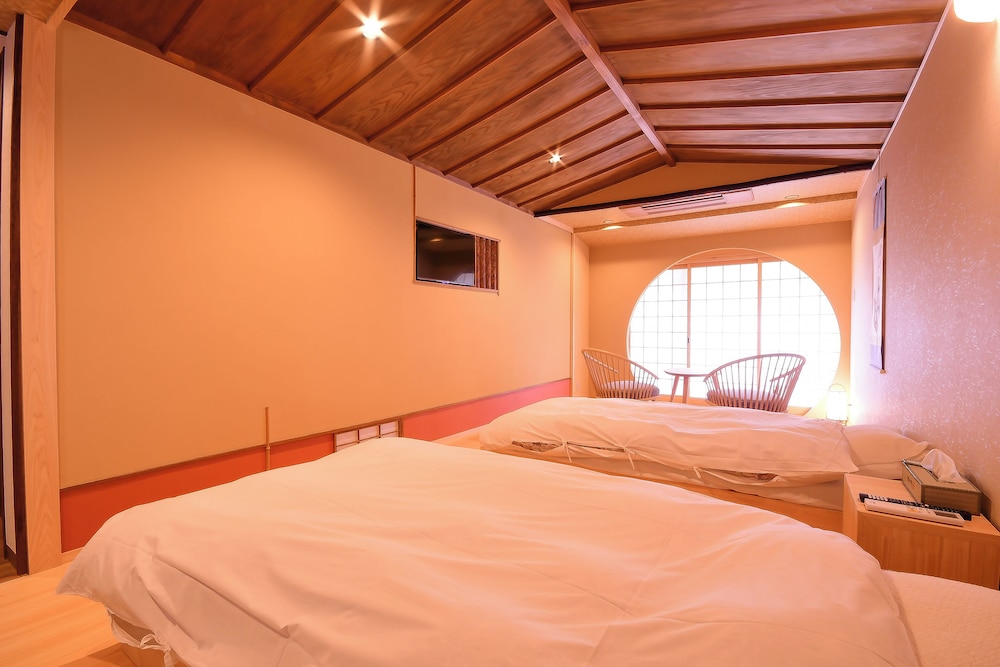 デラックス ツインルーム | 高野山 宿坊 桜池院