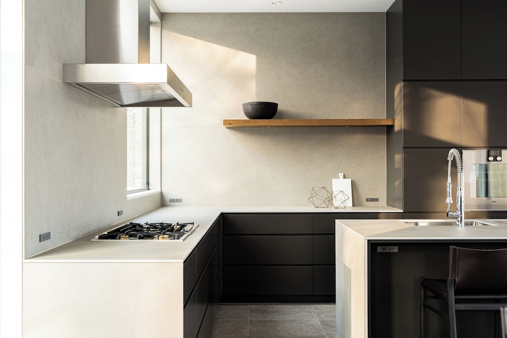 ヴィラ 専用キッチン1 | Hiiragi by H2 Life