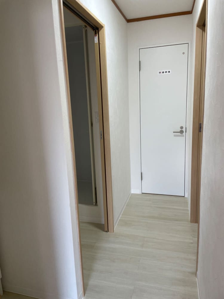 エコノミシェアルーム女性限定和室 禁煙 バスルーム1 | ゲストハウス京都宇治川I