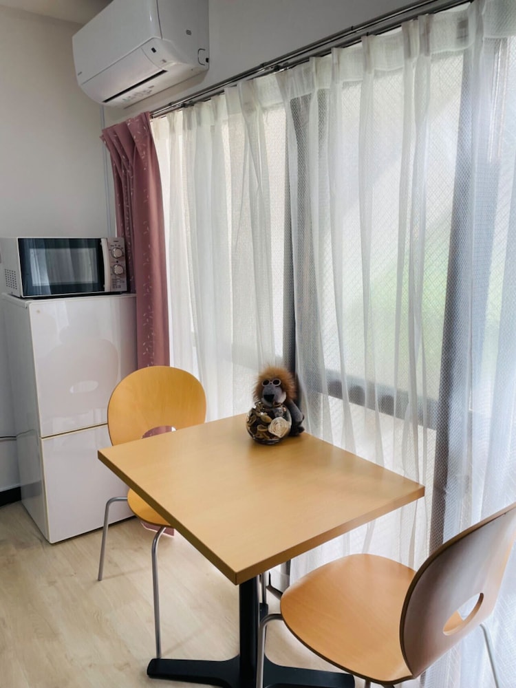 エコノミシェアルーム女性限定和室 禁煙 リビング エリア0 | ゲストハウス京都宇治川I